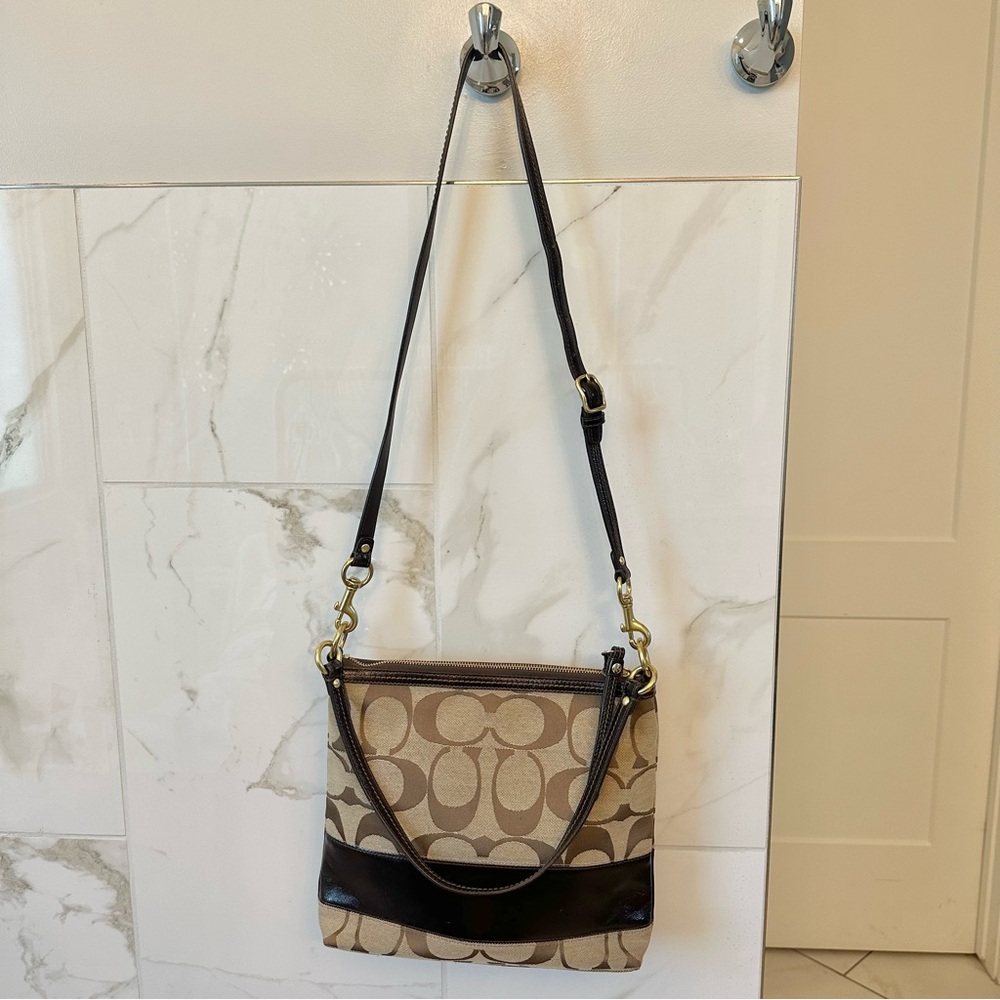 COACH Signature Canvas Fabric Brown Patent Leather Stripe Shoulder Crossbody Bag - Picture 3 of 6